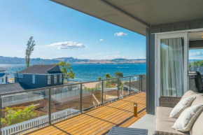 Willow Lake House - Lake Taupo Holiday Home